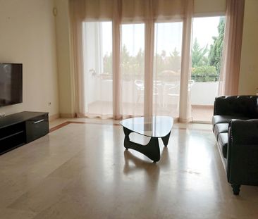 Middle Floor Apartment · Puerto Banús - Photo 2