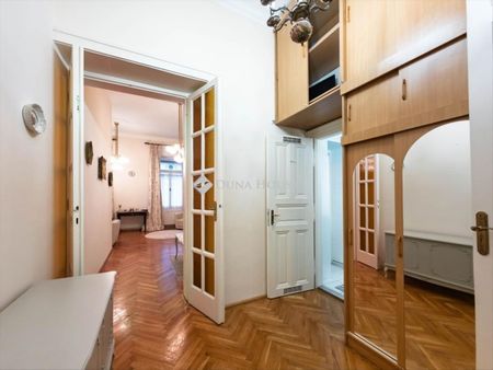 Kiadó jó állapotú lakás - Budapest V. kerület - Photo 3