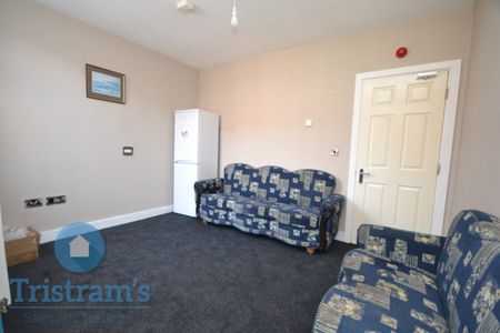 1 bed Shared House for Rent - Photo 5