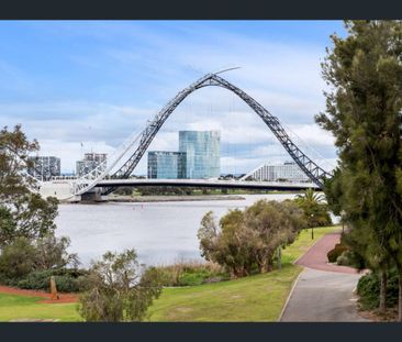 3/11 Regal Place, East Perth, WA 6004 - Photo 2