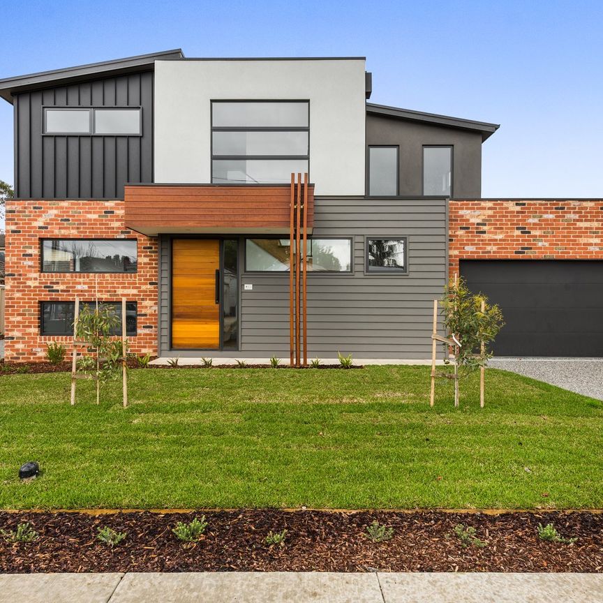 1/5 Normanby Street, Hughesdale - Photo 1