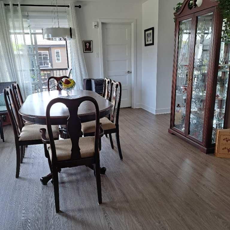 Grand 4 1/2 ASCENSEUR, GARAGE INTERIEUR - Photo 1