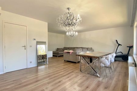 Appartement met 2 slpks en garage - Photo 3