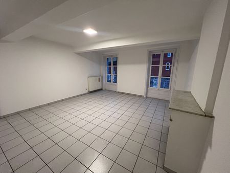 Location Appartement 4 pièces 133m² - Photo 5