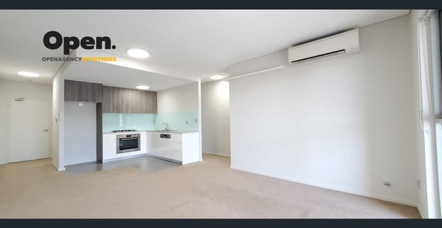 Modern Two Bedroom Apartment For Lease - Photo 1