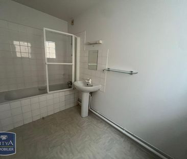 Location Appartement 2 pièces 46m² LAVAL 53000 - Photo 4