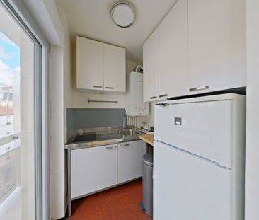 STUDIO A LOUER - PARIS 11EME ARRONDISSEMENT Sainte-Marguerite 3 - 28.4 m - 1 055 € - Photo 4