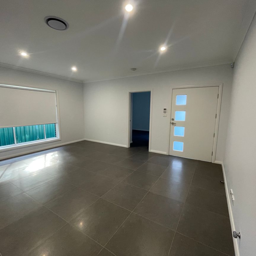 NEAR NEW SPACIOUS FOUR BEDROOM TOWNHOUSE - Photo 1