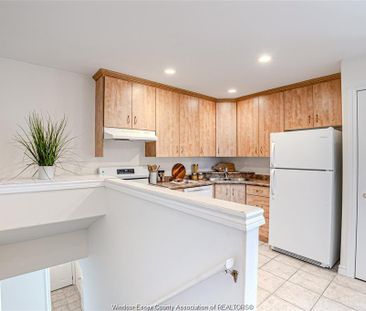 For Lease - 1708 BANWELL, Windsor, Ontario - Photo 1