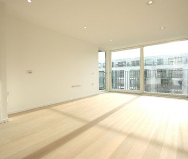 Hertford Road, London, N1 5ET - Photo 2