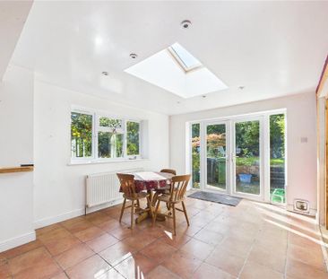 3 bedroom semi-detached house to rent - Photo 4