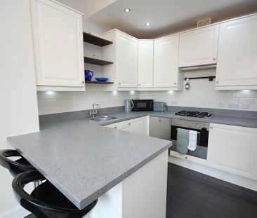 2 bedroom flat to rent - Photo 5