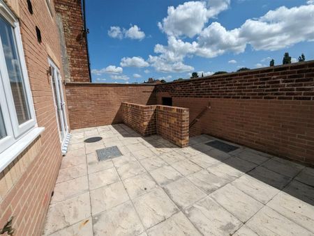 3 bedroom townhouse to rent - Photo 2