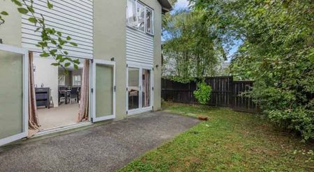 FOR RENT AVONDALE 4 BEDROOMS - Photo 3