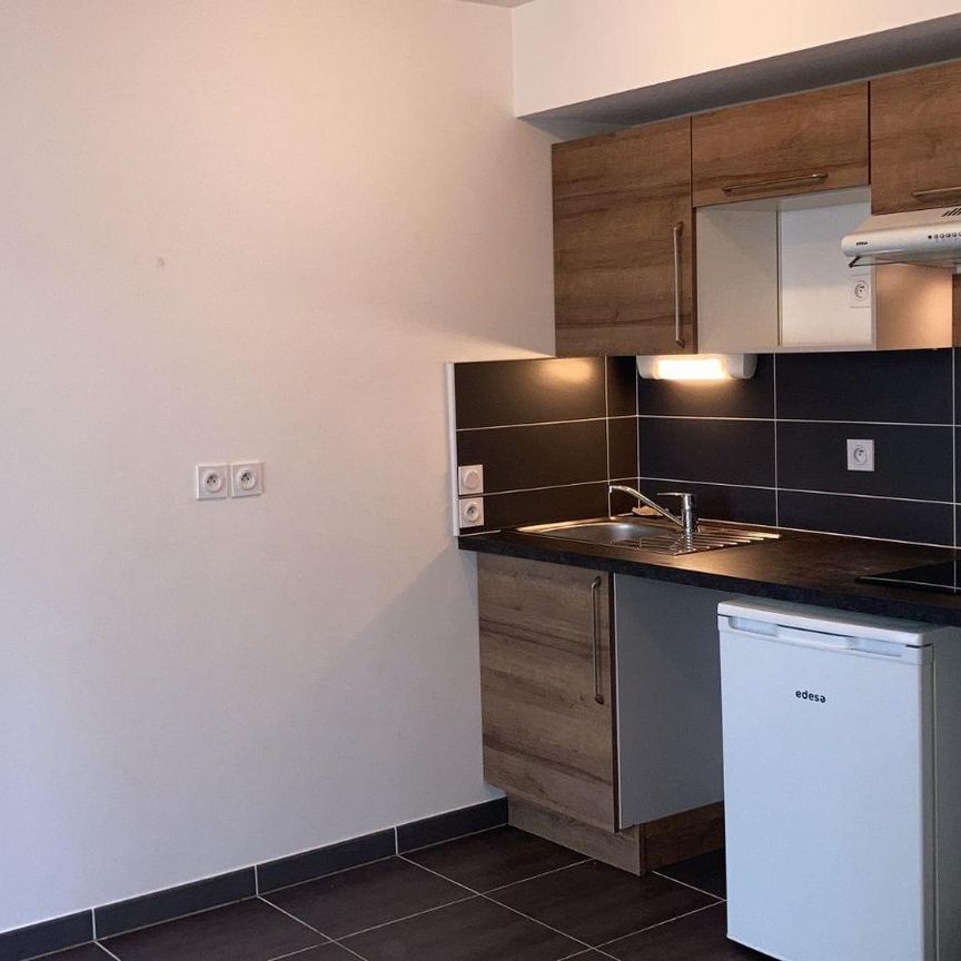 Location Appartement 1 pièce 25m² MONTPELLIER 34000 - Photo 1