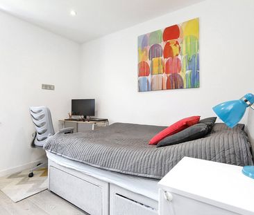 Qube Apartment, 227 Walworth Road, London, SE17 1RL - Photo 6