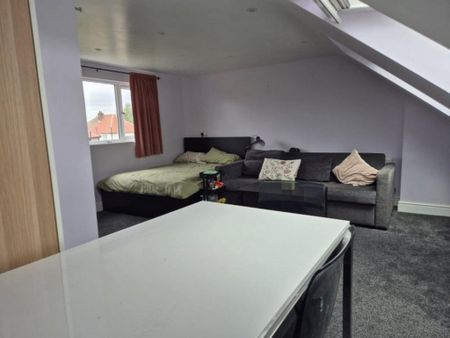 1 bedroom end of terrace house to rent - Photo 2