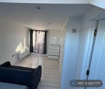 5 bedroom terraced house to rent - Photo 1