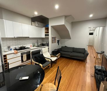 Kensington - Photo 2