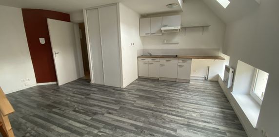 Location Appartement 2 pièces 38m² DOUAI 59500 - Photo 2