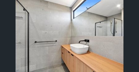 Executive inner city living! - Photo 4