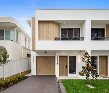 Luxurious & Convenient Living - Photo 6