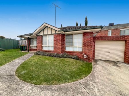 2/5 Arbour Grove, Belmont - Photo 5