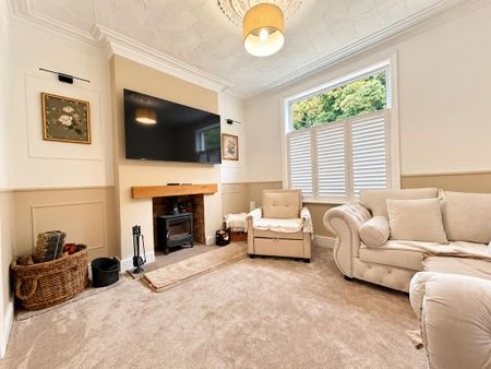 2 bedroom semi-detached house to rent - Photo 2