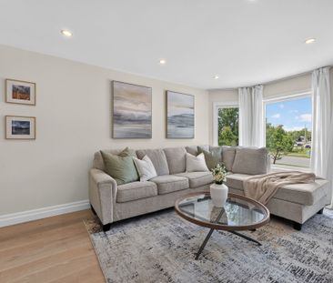 For Lease - 35 Farmstead Crescent, Barrie, Ontario - Photo 2