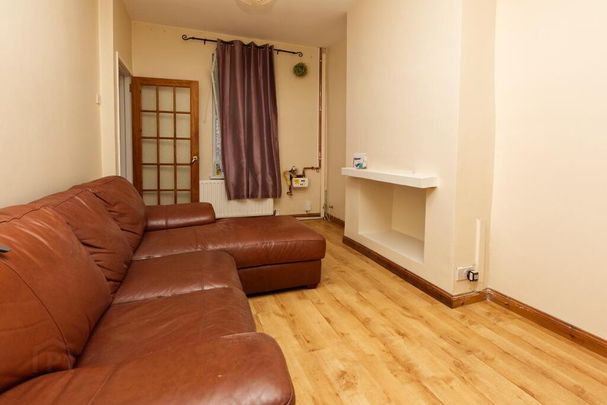 67 Balfour Street, Newtownards, BT23 4EE - Photo 1