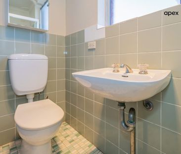 One Bedroom Apartment For Lease - Photo 6