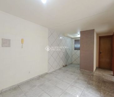 Apartamento com 2 quartos e 38m² para alugar em Olaria, Canoas. - Photo 3