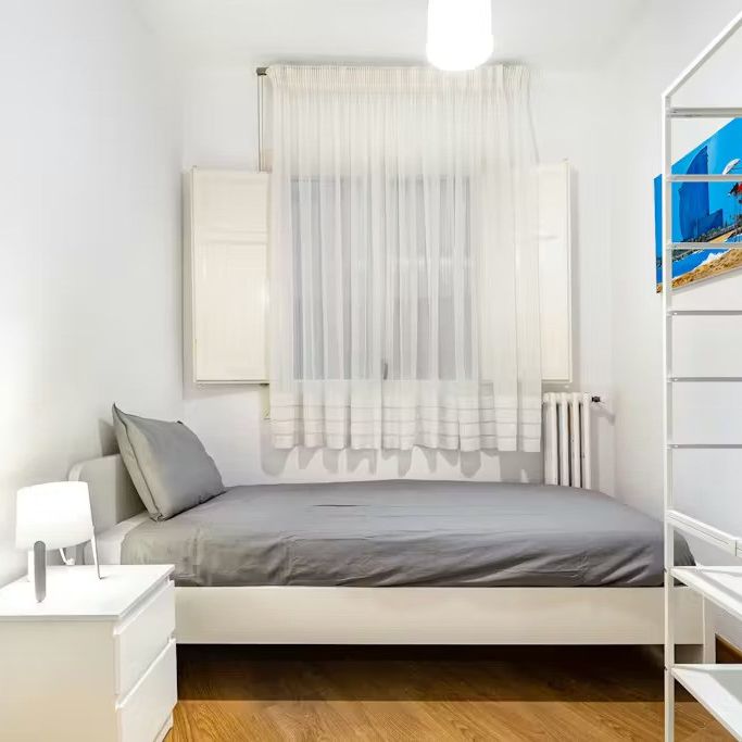 Avinguda del Portal de lÀngel, Barcelona, Catalonia 08002 - Photo 1