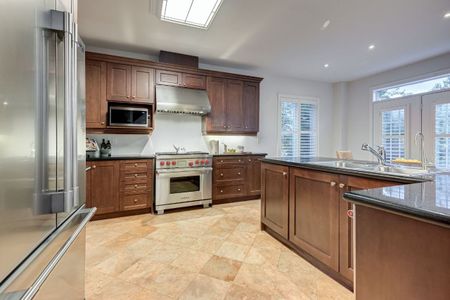 For Lease - 3279 Raspberry Bush Trail, Oakville, Ontario - Photo 5