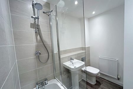 2 bedroom semi-detached house to rent - Photo 5