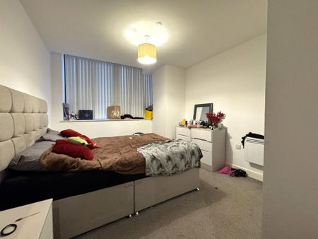 1 bedroom flat to rent - Photo 2