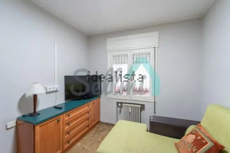 Alquiler de piso en Calle Pérez de la Sala - Foto 2