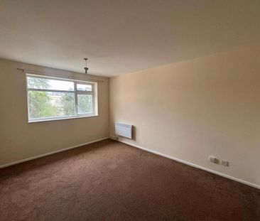 3 bedroom apartment to rent - Photo 1