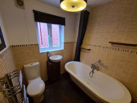 Reilly Street, Hulme, Manchester, M15 - Photo 3