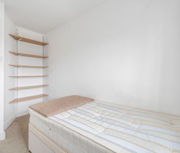 Comer Crescent - Photo 1