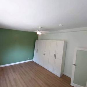 Recent renovations 1100+sqft! - Photo 2