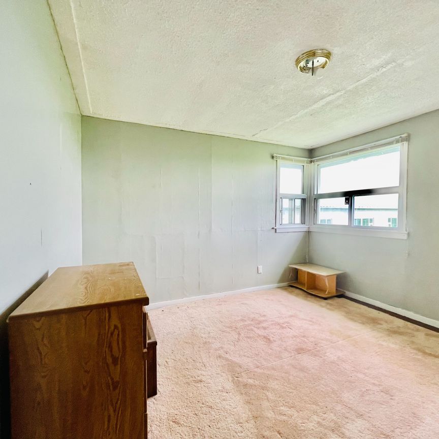 For Lease - 19470 Dufferin Street Unit# 3, King, Ontario - Photo 1