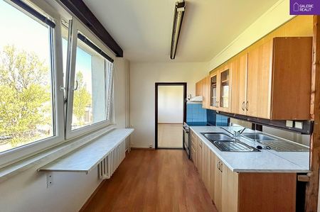 Pronájem bytu 3+1 67 m² - Photo 2