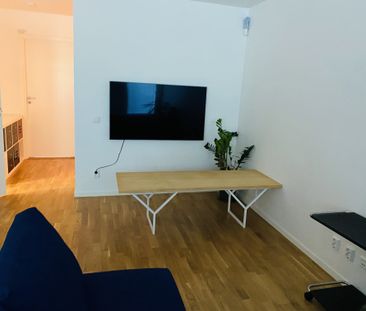 Rågsvedsvägen, Bandhagen - Photo 2