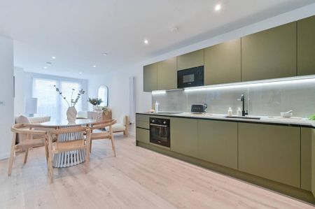 2 bedroom flat to rent - Photo 2