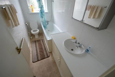 4 bedroom house to rent - Photo 4