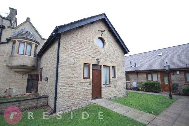 Bentmeadows, Rochdale, OL12 - Photo 1