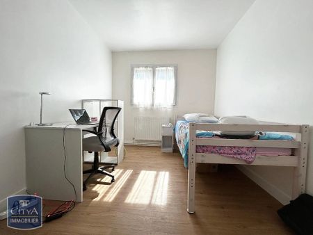 Appartement à louer 4 pièces 61.42m² - Photo 2
