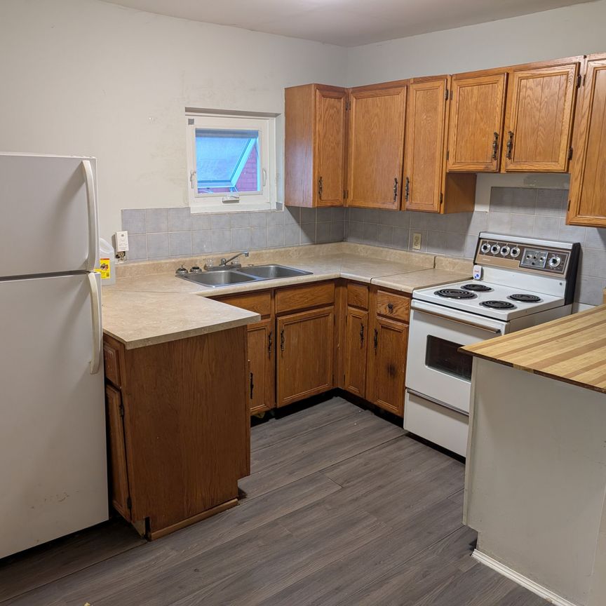 For Lease - 276 Hamilton Road Unit# UPPER, London East, Ontario - Photo 1