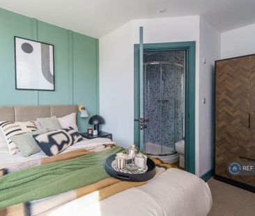 1 bedroom in a house share to rent - Photo 4